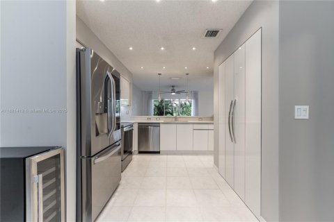 Adosado en venta en Davie, Florida, 3 dormitorios, 153.1 m2 № 1788433 - foto 10