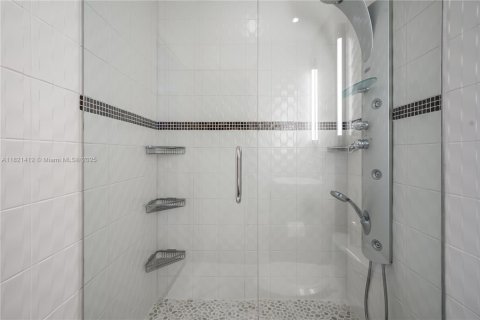 Adosado en venta en Davie, Florida, 3 dormitorios, 153.1 m2 № 1788433 - foto 23
