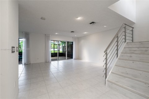Adosado en venta en Davie, Florida, 3 dormitorios, 153.1 m2 № 1788433 - foto 4