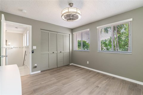 Adosado en venta en Davie, Florida, 3 dormitorios, 153.1 m2 № 1788433 - foto 25