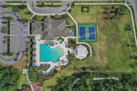 House in Wimauma, Florida 4 bedrooms, 189.33 sq.m. № 2104444 - photo 27