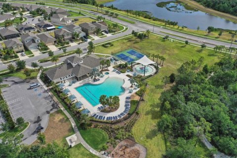 House in Wimauma, Florida 4 bedrooms, 189.33 sq.m. № 2104444 - photo 30