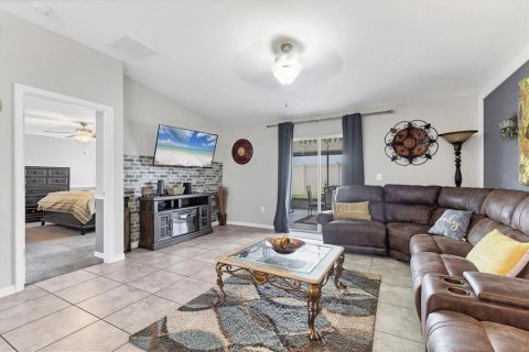 House in Wimauma, Florida 4 bedrooms, 189.33 sq.m. № 2104444 - photo 4