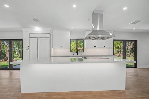 Casa en venta en Palmetto Bay, Florida, 4 dormitorios, 182.83 m2 № 2058293 - foto 8