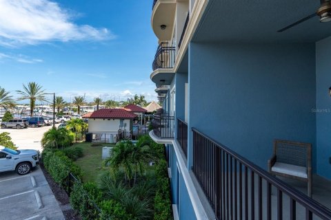 Condo in Venice, Florida, 3 bedrooms  № 2369560 - photo 30