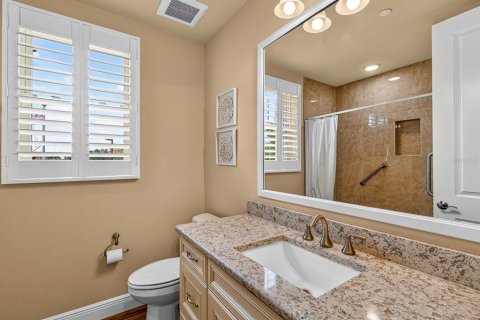 Condo in Venice, Florida, 3 bedrooms  № 2369560 - photo 20
