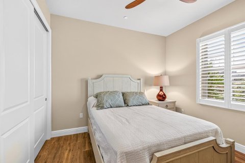 Condo in Venice, Florida, 3 bedrooms  № 2369560 - photo 19
