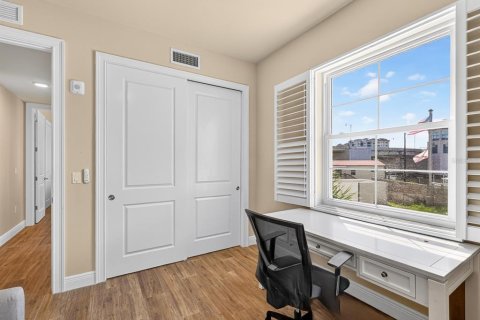 Condo in Venice, Florida, 3 bedrooms  № 2369560 - photo 21