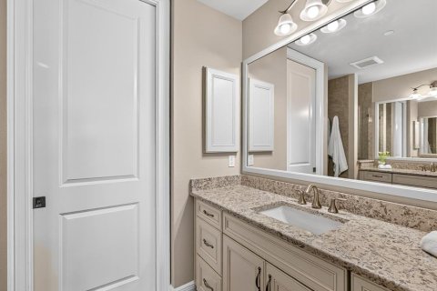 Condo in Venice, Florida, 3 bedrooms  № 2369560 - photo 27