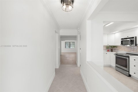 Купить виллу или дом в Дирфилд-Бич, Флорида 2 спальни, 134.06м2, № 2032050 - фото 6