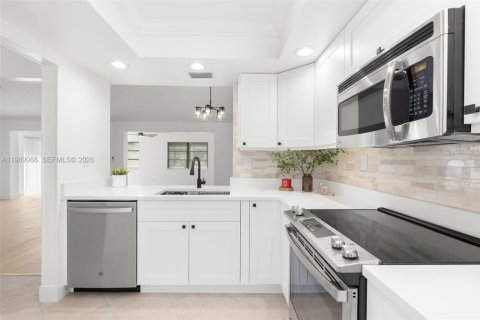 Купить виллу или дом в Дирфилд-Бич, Флорида 2 спальни, 134.06м2, № 2032050 - фото 14