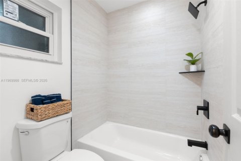 Купить виллу или дом в Дирфилд-Бич, Флорида 2 спальни, 134.06м2, № 2032050 - фото 27