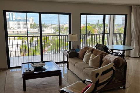 Copropriété à louer à Sarasota, Floride: 2 chambres, 112.69 m2 № 212987 - photo 4