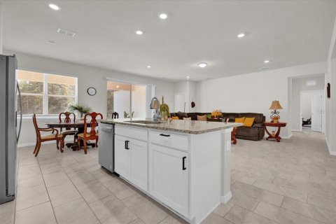Casa en venta en Winter Haven, Florida, 4 dormitorios, 232.53 m2 № 1421373 - foto 12
