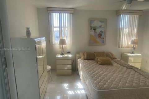 Купить кондоминиум в Авентура, Флорида 2 спальни, 100.61м2, № 1739905 - фото 17