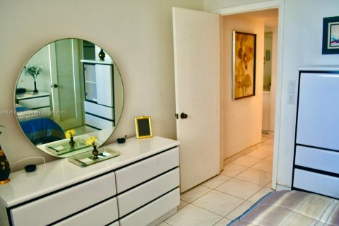Купить кондоминиум в Авентура, Флорида 2 спальни, 100.61м2, № 1739905 - фото 18