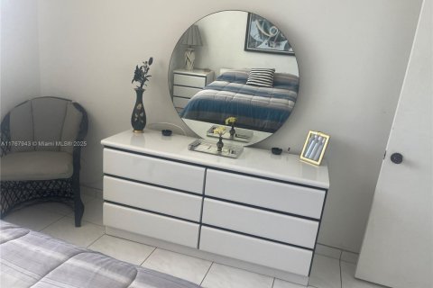 Купить кондоминиум в Авентура, Флорида 2 спальни, 100.61м2, № 1739905 - фото 10