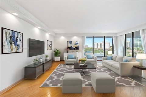 Condo in Aventura, Florida, 2 bedrooms  № 1811221 - photo 1