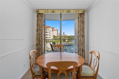 Condo in Aventura, Florida, 2 bedrooms  № 1811221 - photo 11