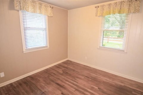 Villa ou maison à vendre à Melrose, Floride: 3 chambres, 122.91 m2 № 1909009 - photo 17