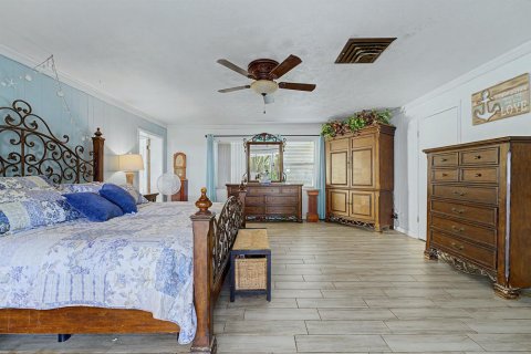 Casa en venta en St. Lucie, Florida, 4 dormitorios, 318.65 m2 № 2382677 - foto 26
