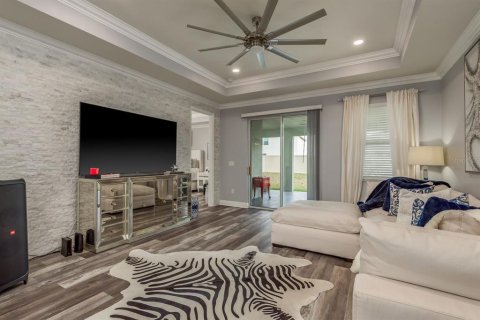 House in BERRY BAY in Wimauma, Florida 4 bedrooms, 280.19 sq.m. № 1524021 - photo 14