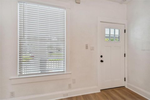 Casa en venta en Tampa, Florida, 3 dormitorios, 117.06 m2 № 1723026 - foto 30