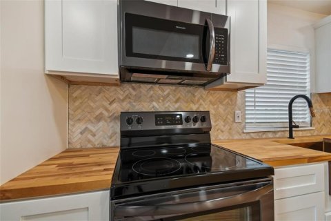 Casa en venta en Tampa, Florida, 3 dormitorios, 117.06 m2 № 1723026 - foto 24