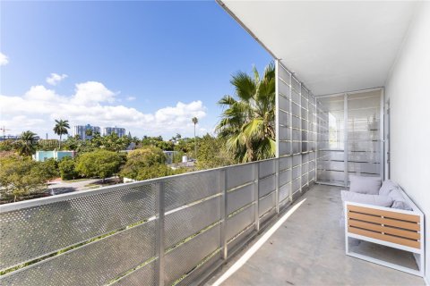 Снять в аренду кондоминиум в Майами-Бич, Флорида 2 спальни, 97.08м2, № 1968721 - фото 16