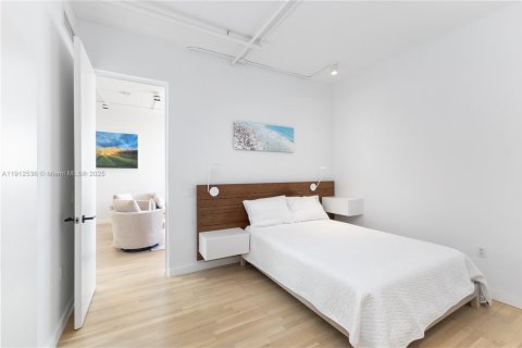 Снять в аренду кондоминиум в Майами-Бич, Флорида 2 спальни, 97.08м2, № 1968721 - фото 12