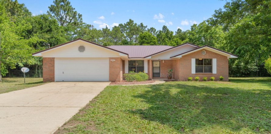 Casa en Crestview, Florida 3 dormitorios, 181.35 m2 № 562484