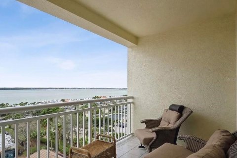 Condo in Clearwater, Florida, 3 bedrooms  № 2380445 - photo 28