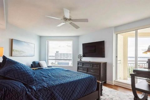 Condo in Clearwater, Florida, 3 bedrooms  № 2380445 - photo 12