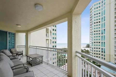 Condo in Clearwater, Florida, 3 bedrooms  № 2380445 - photo 13