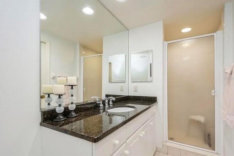 Condo in Clearwater, Florida, 3 bedrooms  № 2380445 - photo 17