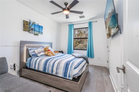 Townhouse in Dania Beach, Florida 3 bedrooms, 180.97 sq.m. № 1708218 - photo 28