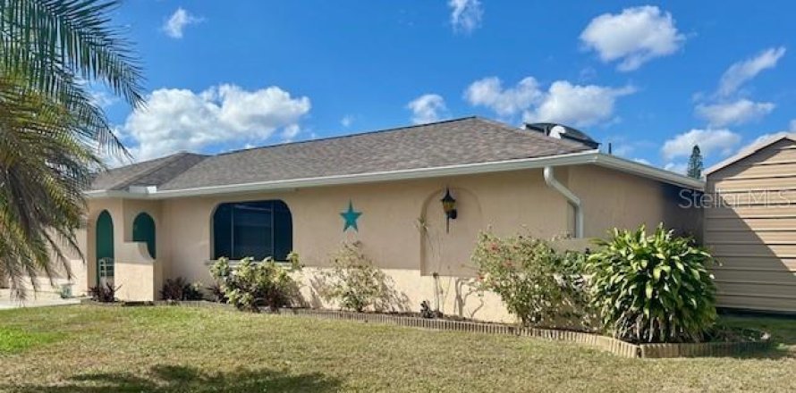 Villa ou maison à Fort Myers, Floride 2 chambres, 138.05 m2 № 1909556
