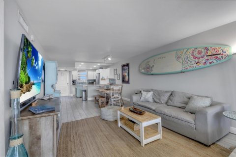 Condominio en venta en Fort Lauderdale, Florida, 2 dormitorios, 130.06 m2 № 2272511 - foto 4