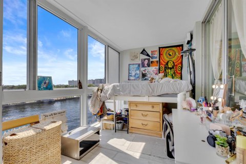 Condominio en venta en Fort Lauderdale, Florida, 2 dormitorios, 130.06 m2 № 2272511 - foto 14