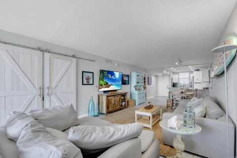 Condominio en venta en Fort Lauderdale, Florida, 2 dormitorios, 130.06 m2 № 2272511 - foto 3
