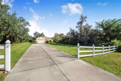 Villa ou maison à vendre à Lake Wales, Floride: 3 chambres, 138.42 m2 № 2431760 - photo 3