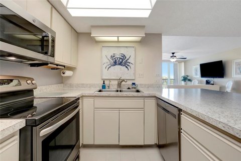 Copropriété à louer à Treasure Island, Floride: 2 chambres, 121.52 m2 № 2408200 - photo 8