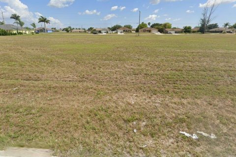 Land in Cape Coral, Florida № 2164223 - photo 3