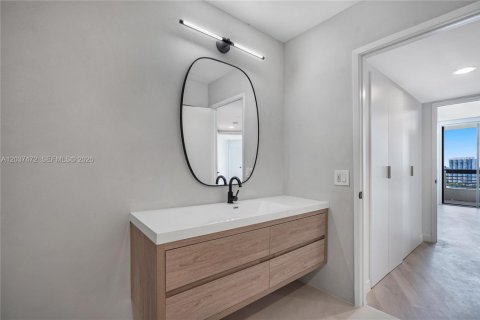 Copropriété à louer à Aventura, Floride: 2 chambres, 109.72 m2 № 2154226 - photo 25