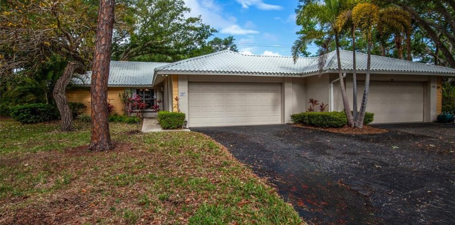 Condo in Venice, Florida, 2 bedrooms № 2233518