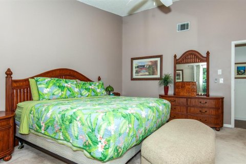 Condo in Venice, Florida, 2 bedrooms № 2233518 - photo 28