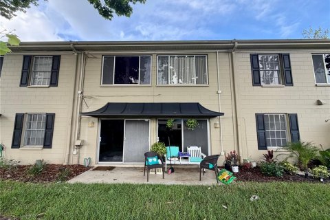 Condo in Lakeland, Florida, 2 bedrooms № 2219255 - photo 4