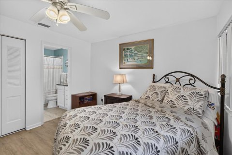 Copropriété à vendre à Tarpon Springs, Floride: 2 chambres, 98.94 m2 № 2413768 - photo 27