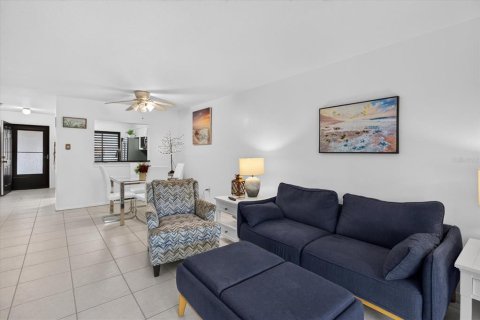 Copropriété à vendre à Tarpon Springs, Floride: 2 chambres, 98.94 m2 № 2413768 - photo 16