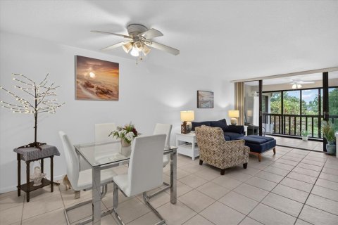 Copropriété à vendre à Tarpon Springs, Floride: 2 chambres, 98.94 m2 № 2413768 - photo 14